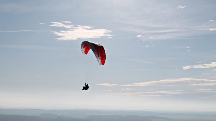 La technologie derrière le parachutisme