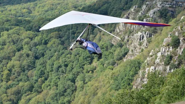 Des conseils pour faire du deltaplane à Saint-André-les-Alpes