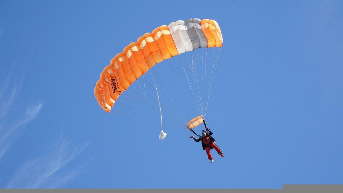 Meilleur moment de la journée et de l’année pour sauter en parachute