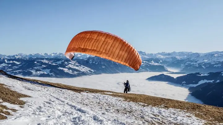 Les équipements pour la pratique du parapente