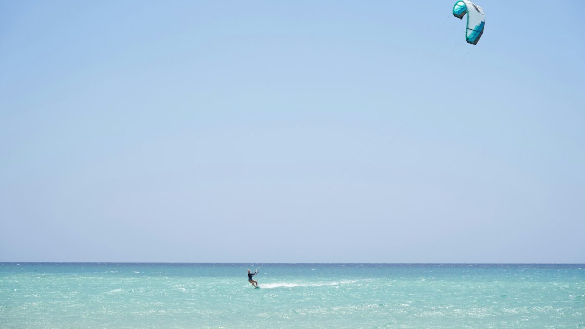 Sakalava, l’écrin du kitesurf à Madagascar : immersion dans une baie d’exception