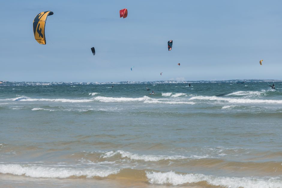 Kitesurf en Île-de-France : spots secrets et urbains 2026