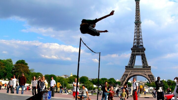 Base Jump Urbain en France : Spots & Réglementation 2026