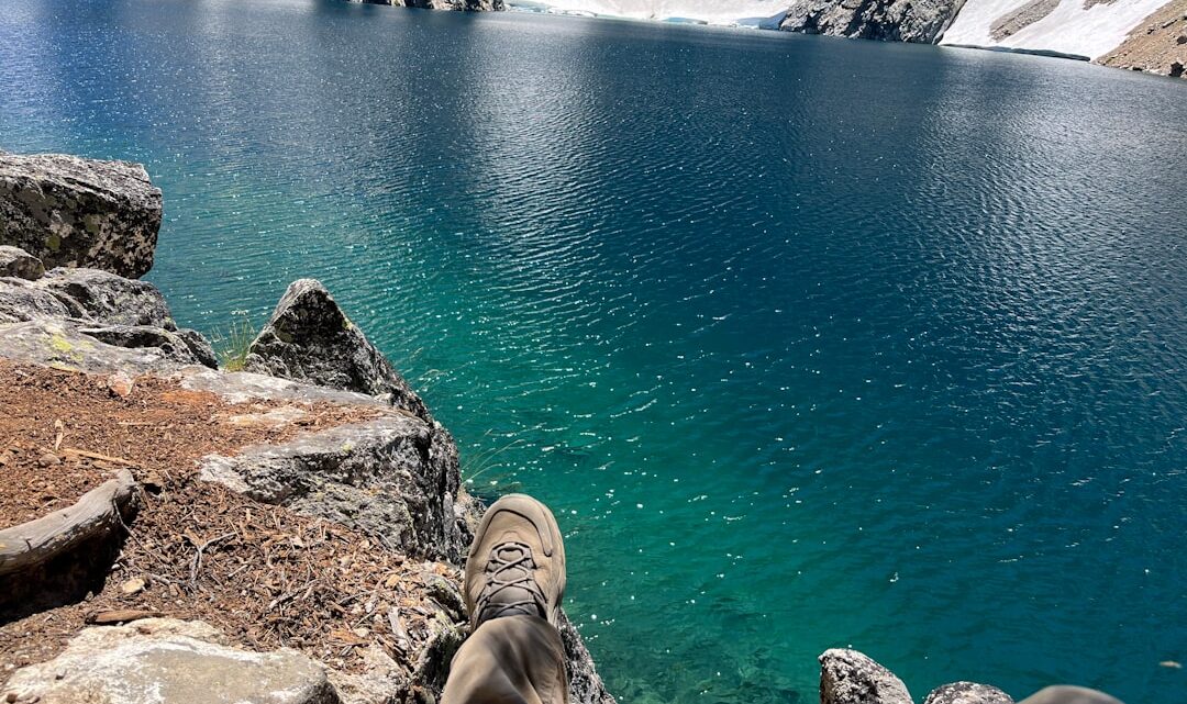 Cliff jumping en France : spots, sécurité et assurance