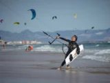 Kitesurf Decathlon : entrée de gamme vs marques spécialisées
